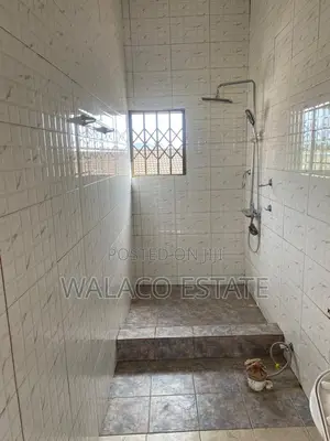 1bdrm Apartment in Walako Estate, Lapaz for rent