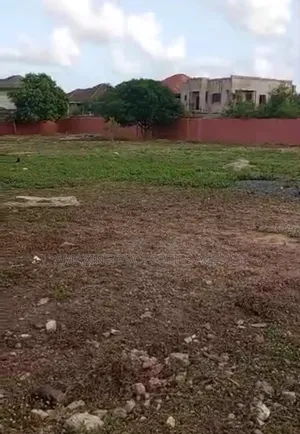 6 Plots of Land at West Trasacco