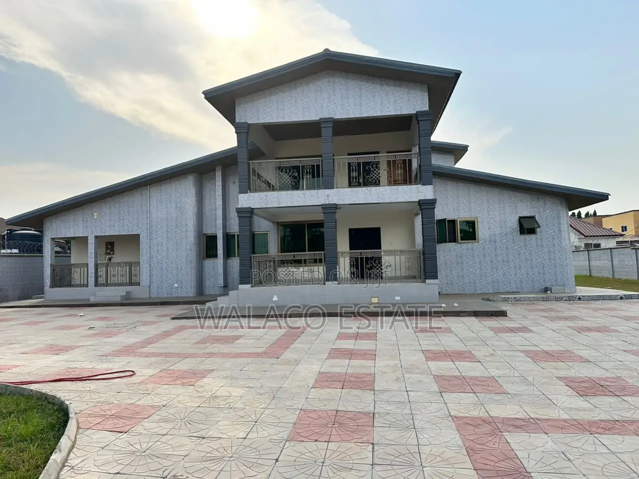 7bdrm Mansion in Walako Estate, Spintex for rent