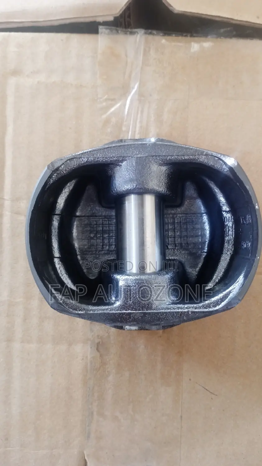 0659. Original F150, Expedition Engine Piston From USA P5028