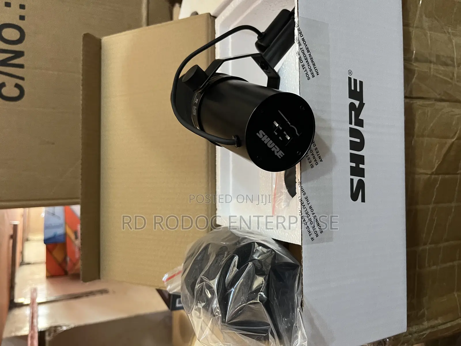 SM7B Studio Microphone