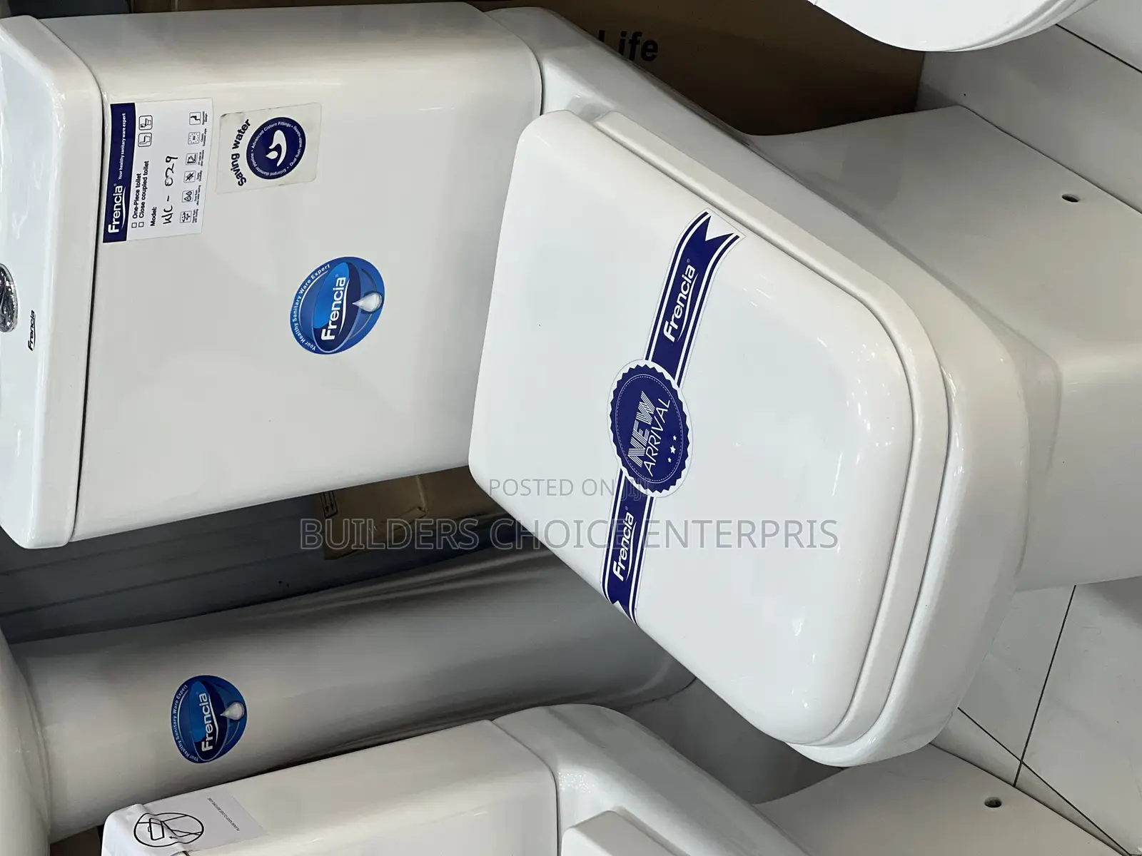 Francia Water Closet (029)
