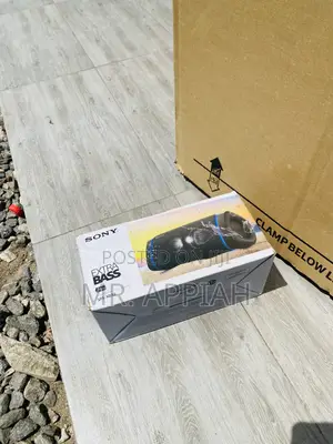 Classic Sony XB33 Wireless Bluetooth Party Speaker.