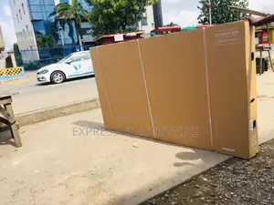 Wide View Uhd Smart Samsung Television 85”Cu8000