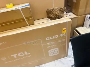 Wide Clear Pictures QLED Smart TCL 65”C645