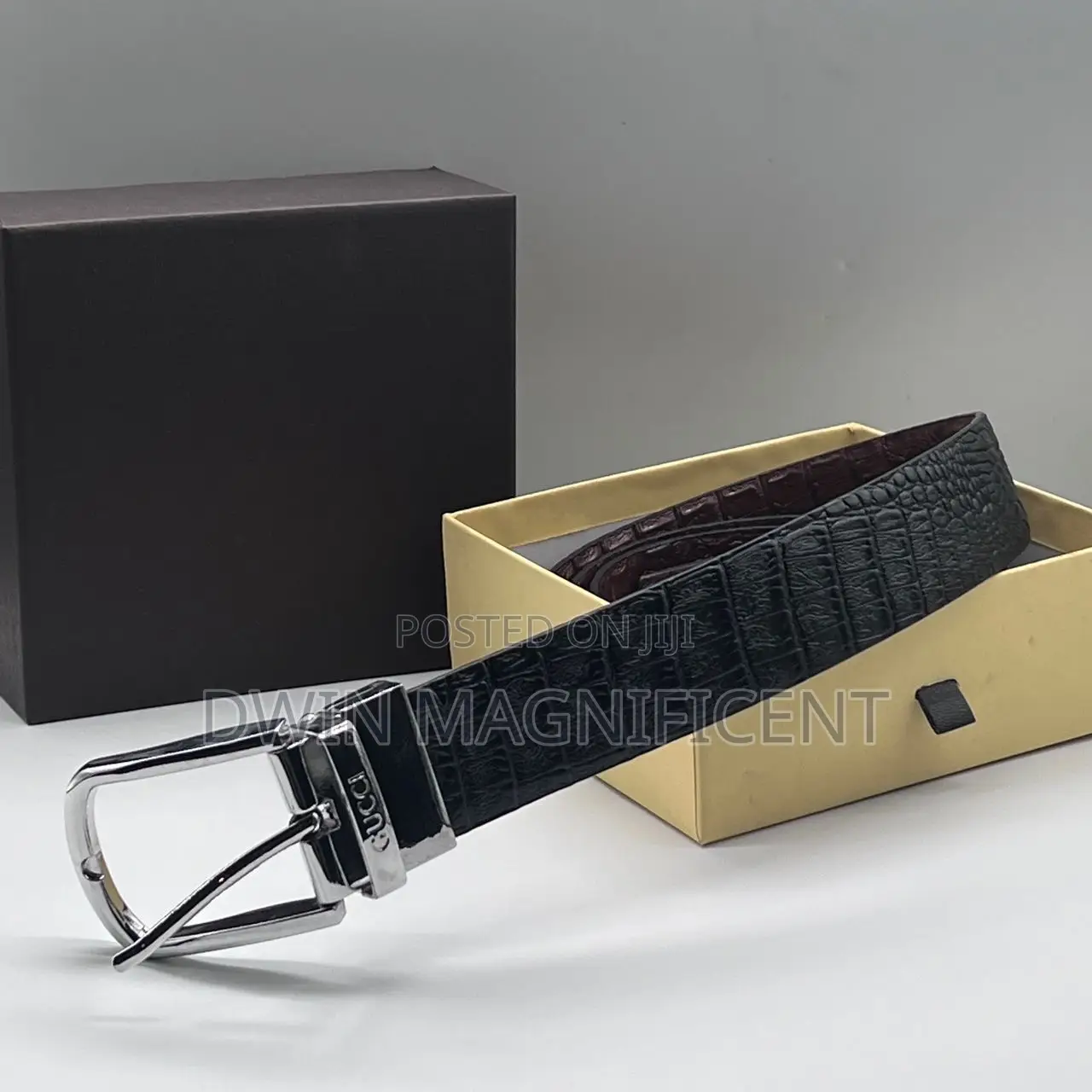 Simple Hook Belts (13 Pics on the Ad)