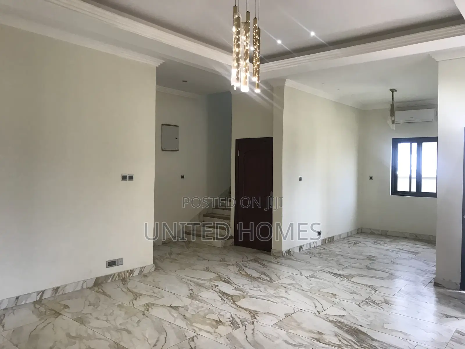 4bdrm House in Dzorwulu for rent