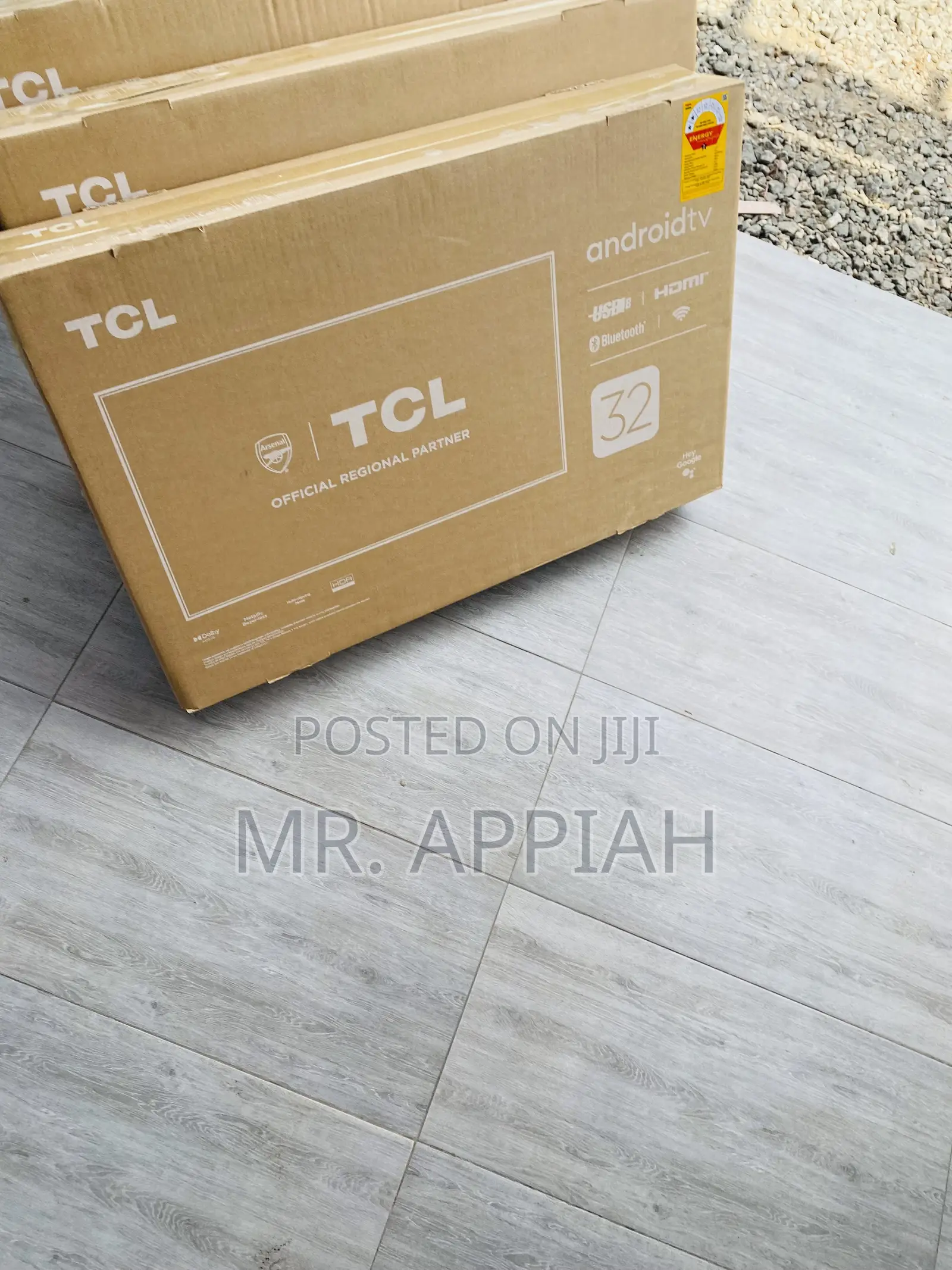 Buy Classic TCL 32d3200 Full HD Satellite Television.