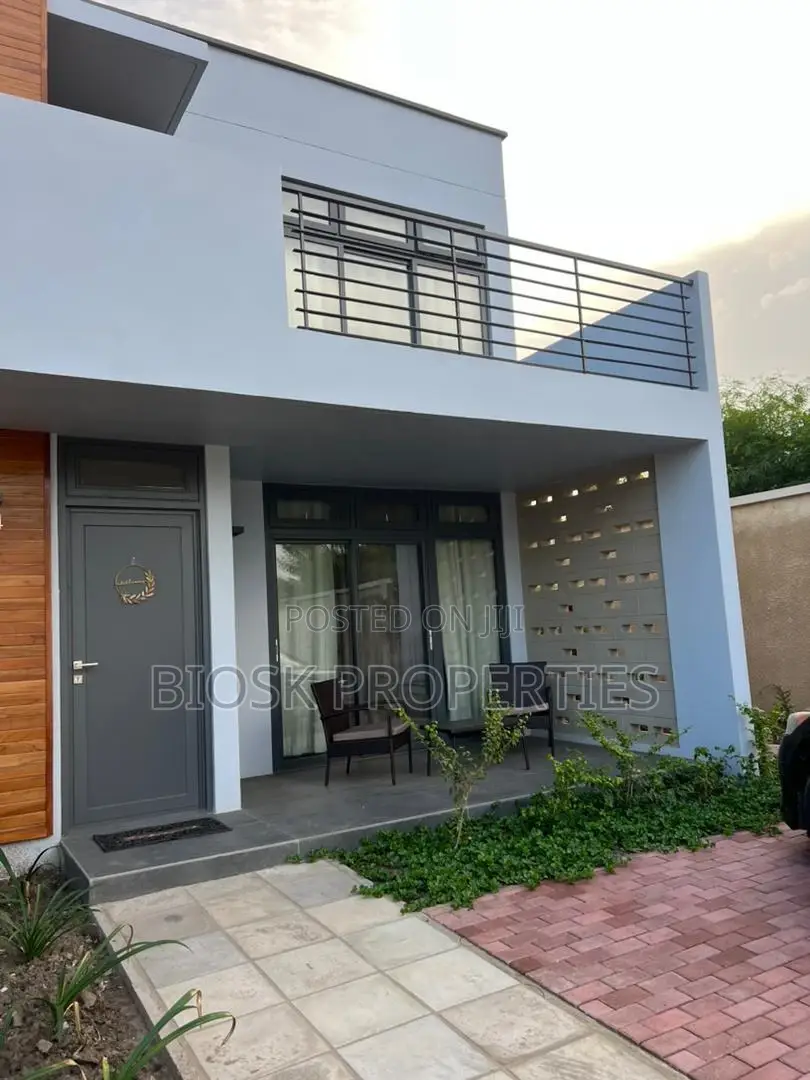 Furnished 3bdrm Duplex in Biosk Properties, Oyarifa for rent