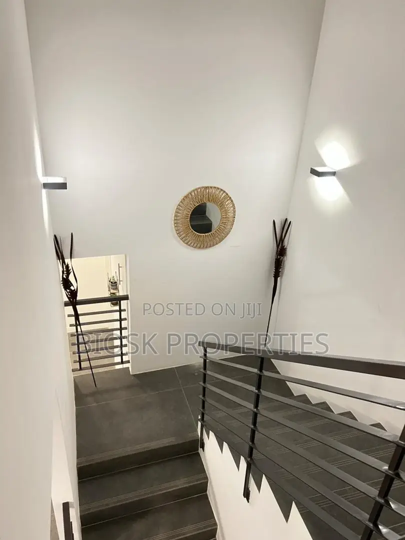 Furnished 3bdrm Duplex in Biosk Properties, Oyarifa for rent
