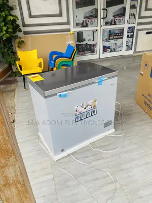 Purchase Pearl PCF 240, 200L 1 Door Electric Freezer.