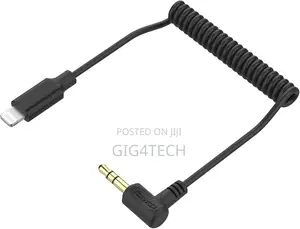 Comica CVM-D-MI 3.5mm TRS to Lightning Audio Adapter Cable