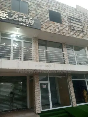 Spacious,Busy,Roadside Shop/Store/Showroom,Warehouse,Spintex