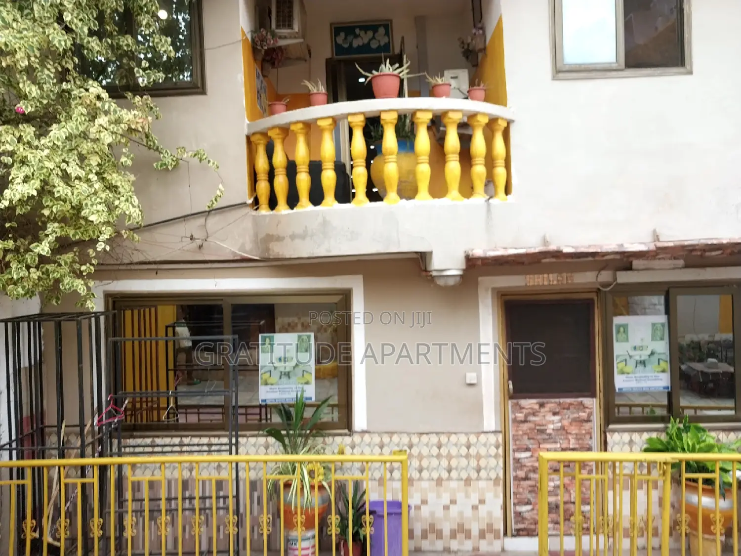 Gratitude:1bdrm Premium Deluxe Suite: Ghc300 Per Day - 2 Guests