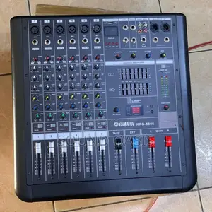 Yamaha KPG-8806 6-Channel Powered Mixer