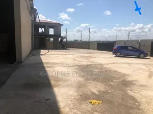 740sqm Warehouse at Tema Motoway for Rent