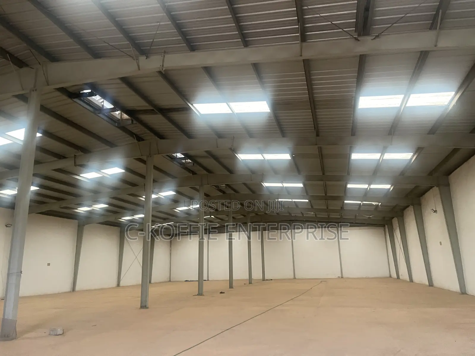 1000sqm Warehouse for Rent at Tema