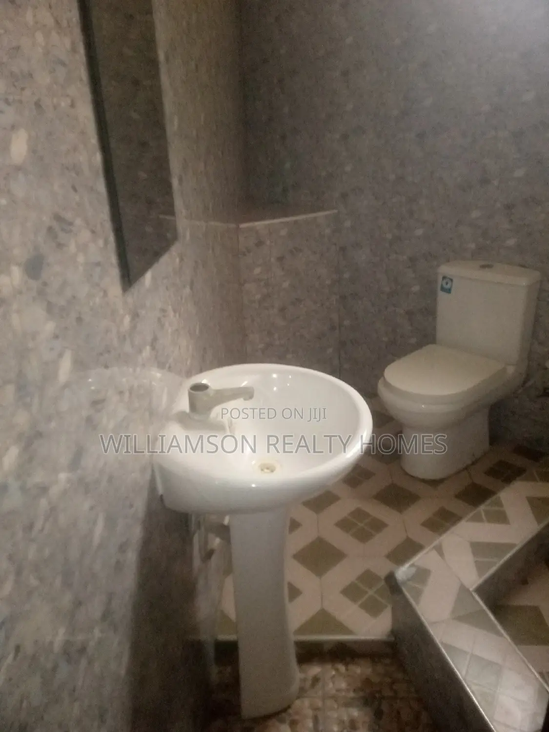1bdrm Apartment in Hfc Estate Area, Spintex for rent