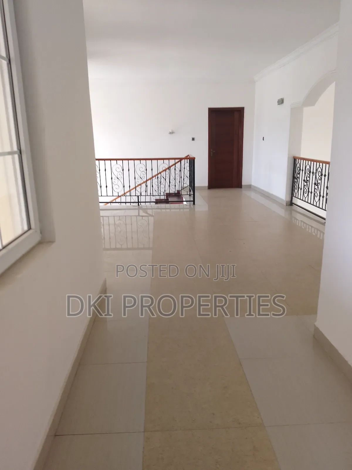4bdrm House in Dki Properties, East Legon for sale