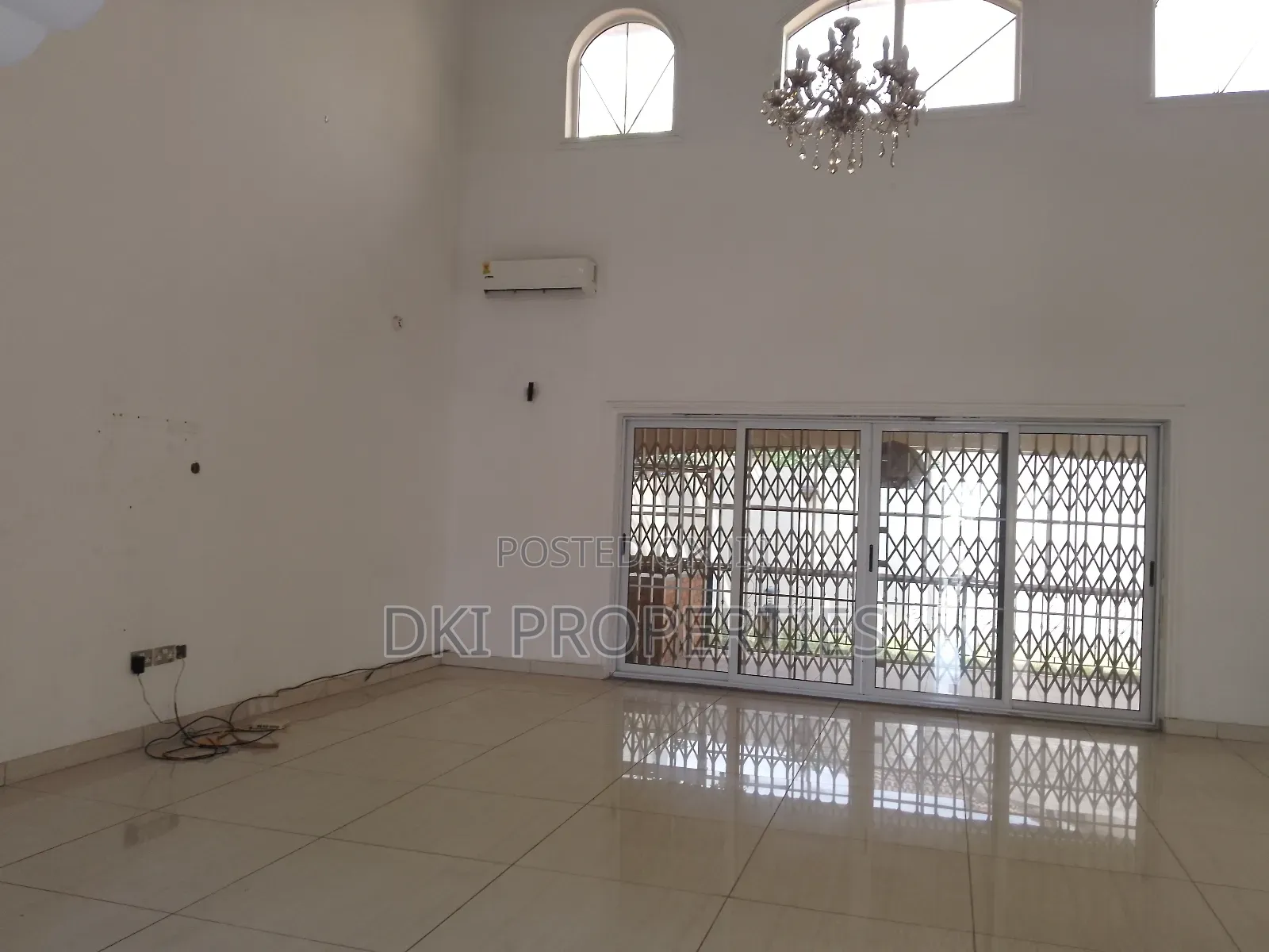 4bdrm House in Dki Properties, East Legon for sale