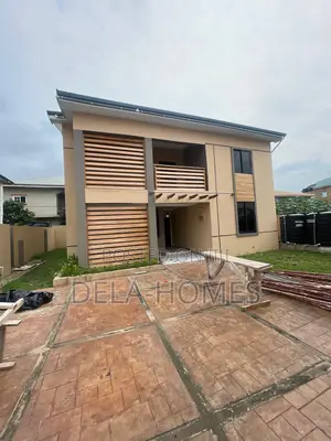 2bdrm Apartment in Lakeside Estate, Ashaley Botwe for rent