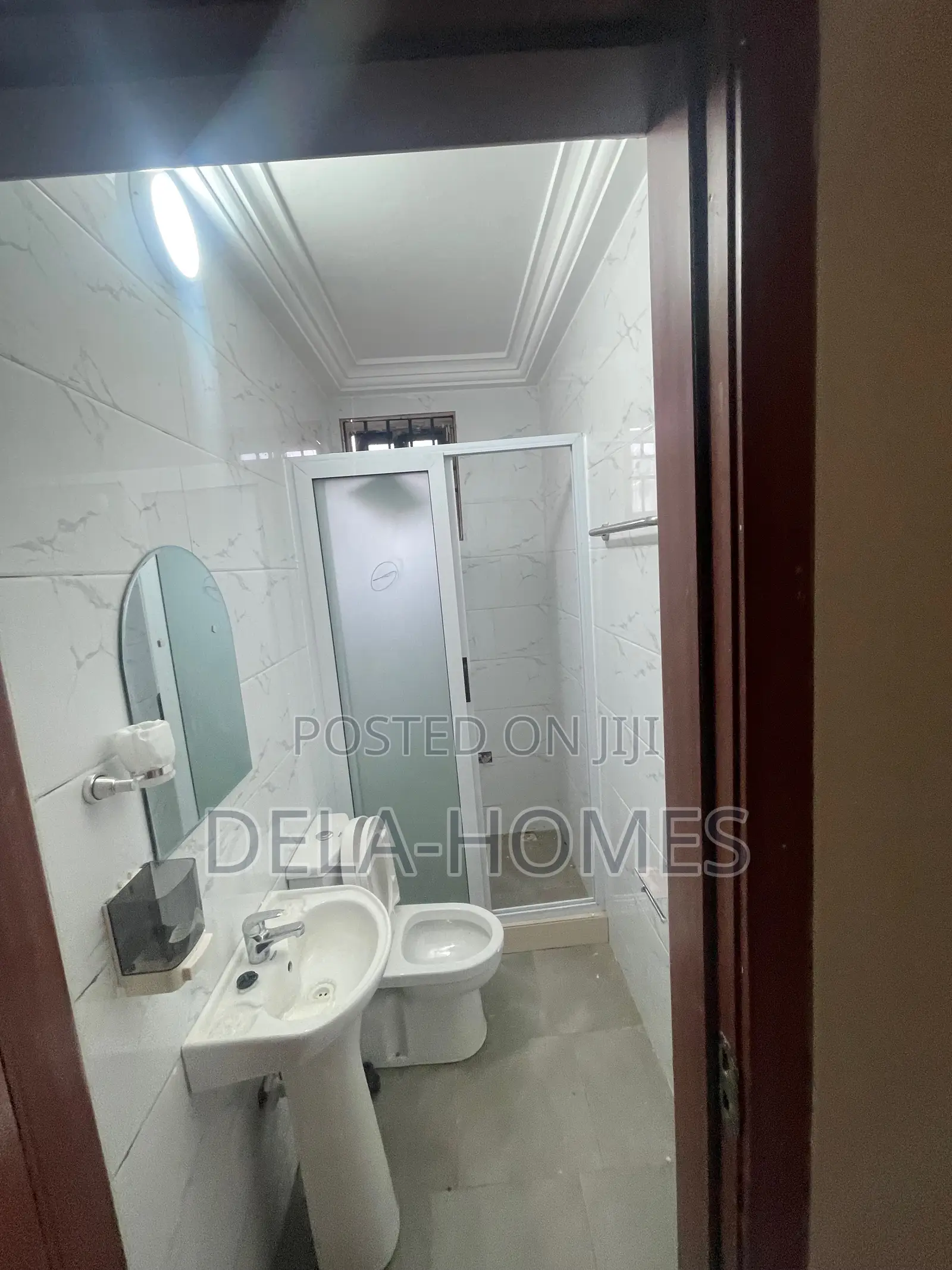 2bdrm Apartment in Lakeside Estate, Ashaley Botwe for rent