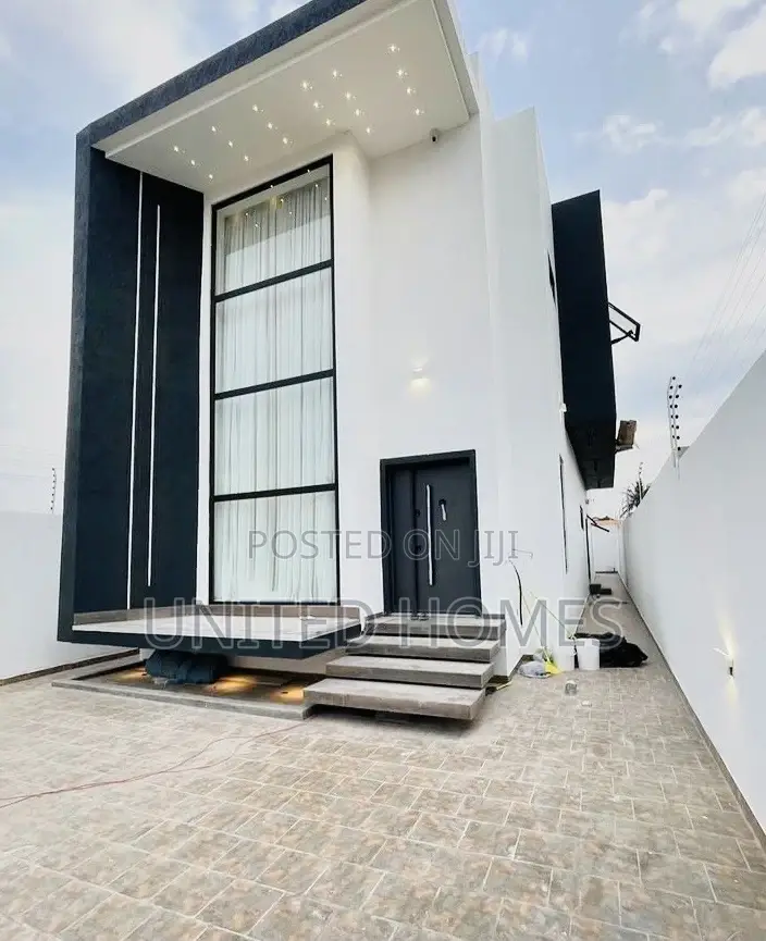 4bdrm House in East Legon for rent