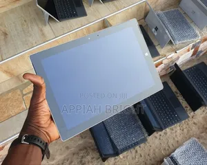 Laptop Microsoft Surface 3 4GB Intel Core I3 SSD 128GB