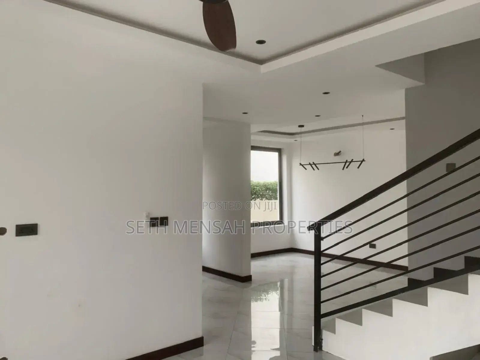 3bdrm House in Parakuo Estate Dome for sale