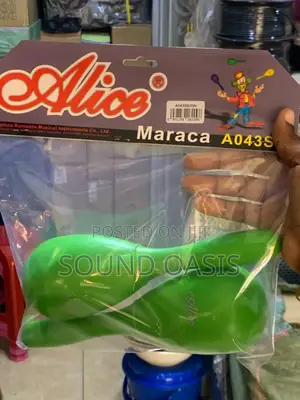 Plastic Maracas (A043SE) - Green