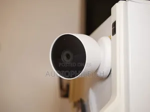 Google Nest Cam Outdoor or Indoor Battery Security Camera