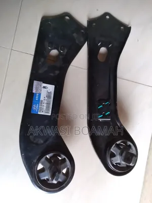 Hyundai Santafe 2017 Lower Arms Pair