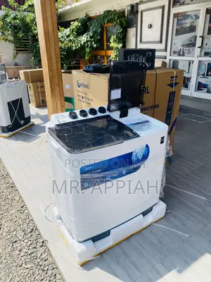 Elegant Midea 12kg Twin Tub Electric Washing Machine.