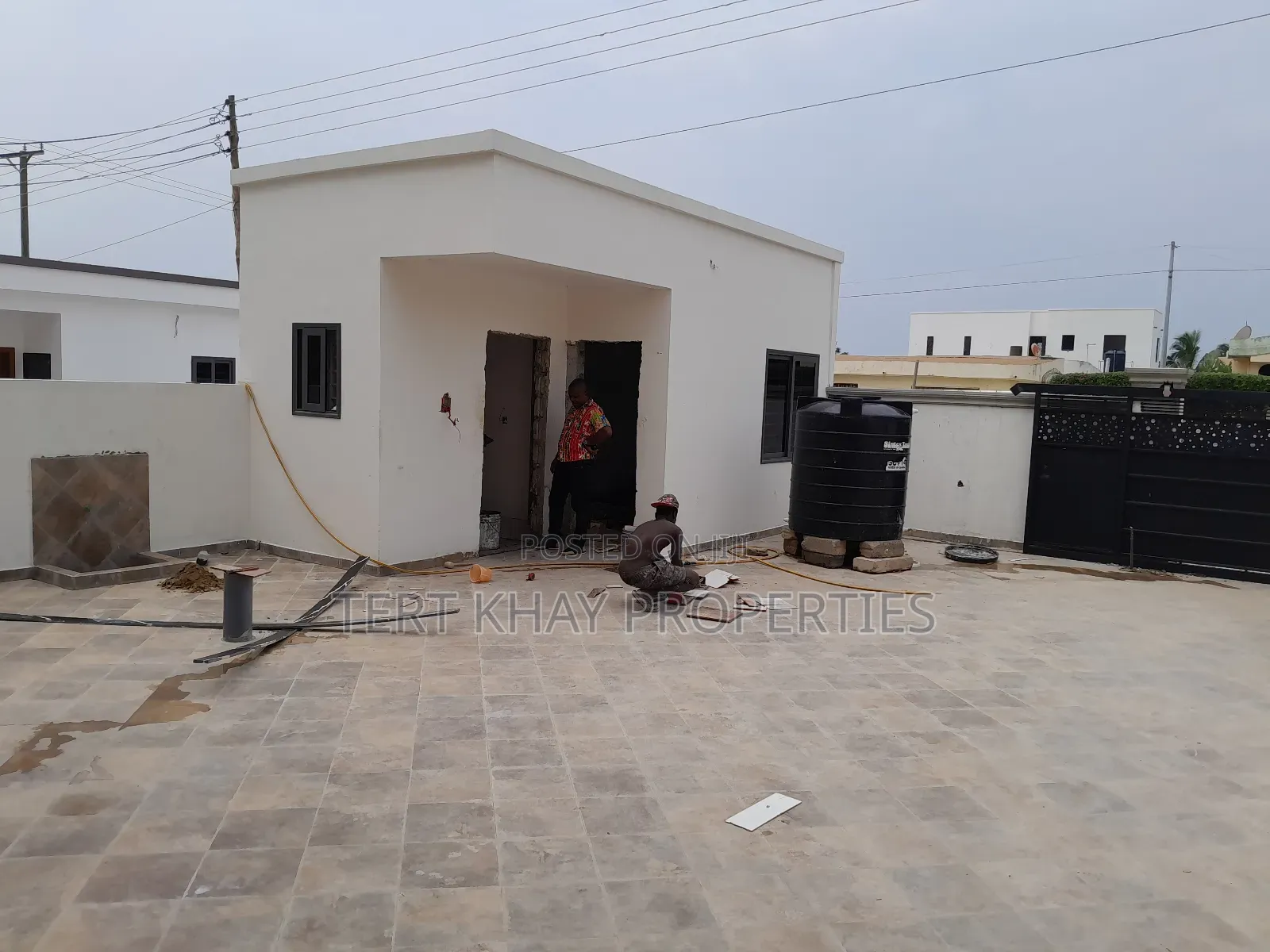 4bdrm House in Sakumono Estate for sale