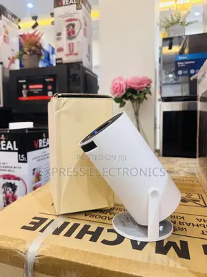 Supports Ultra HD Led Source Projector