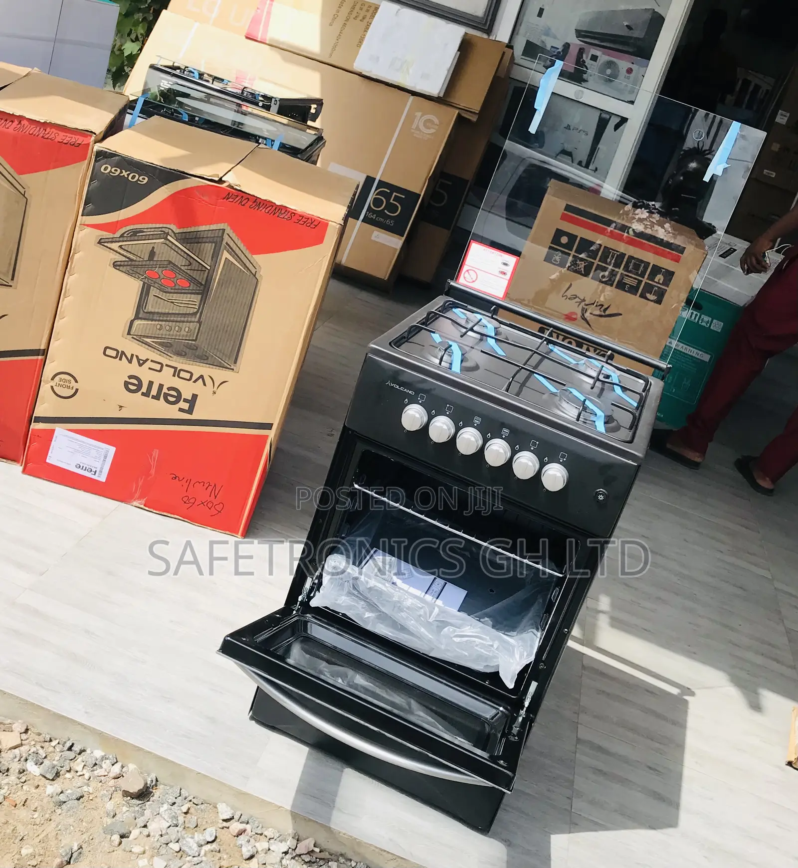 Authentic New Oven/Grill 50by50 Volcano 4 Gas 