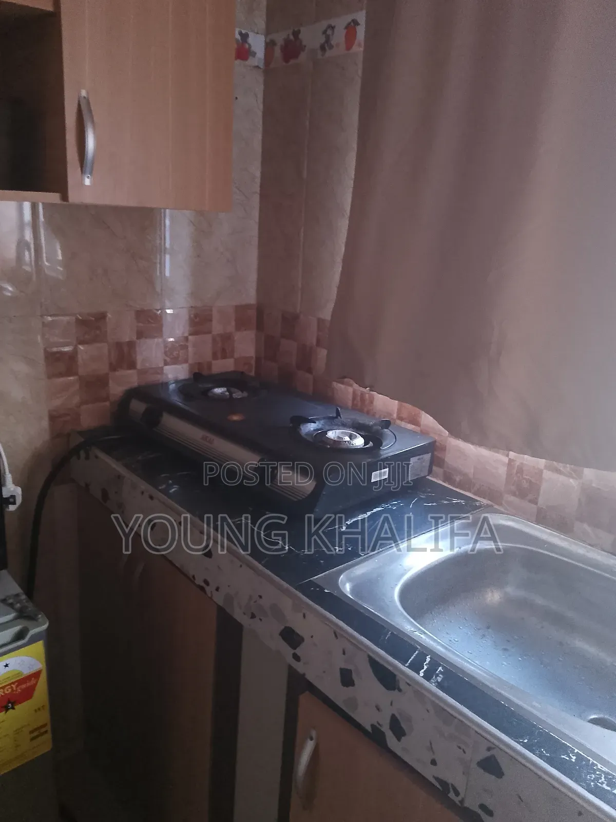 One Bedroom Apartments Available West Hills Mall