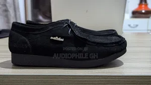 Clarks Wallabee Black Leather Shoes