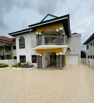 5bdrm House in Adenta for sale