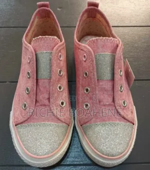 Girl Shoe Size Eur 29 U.S 12