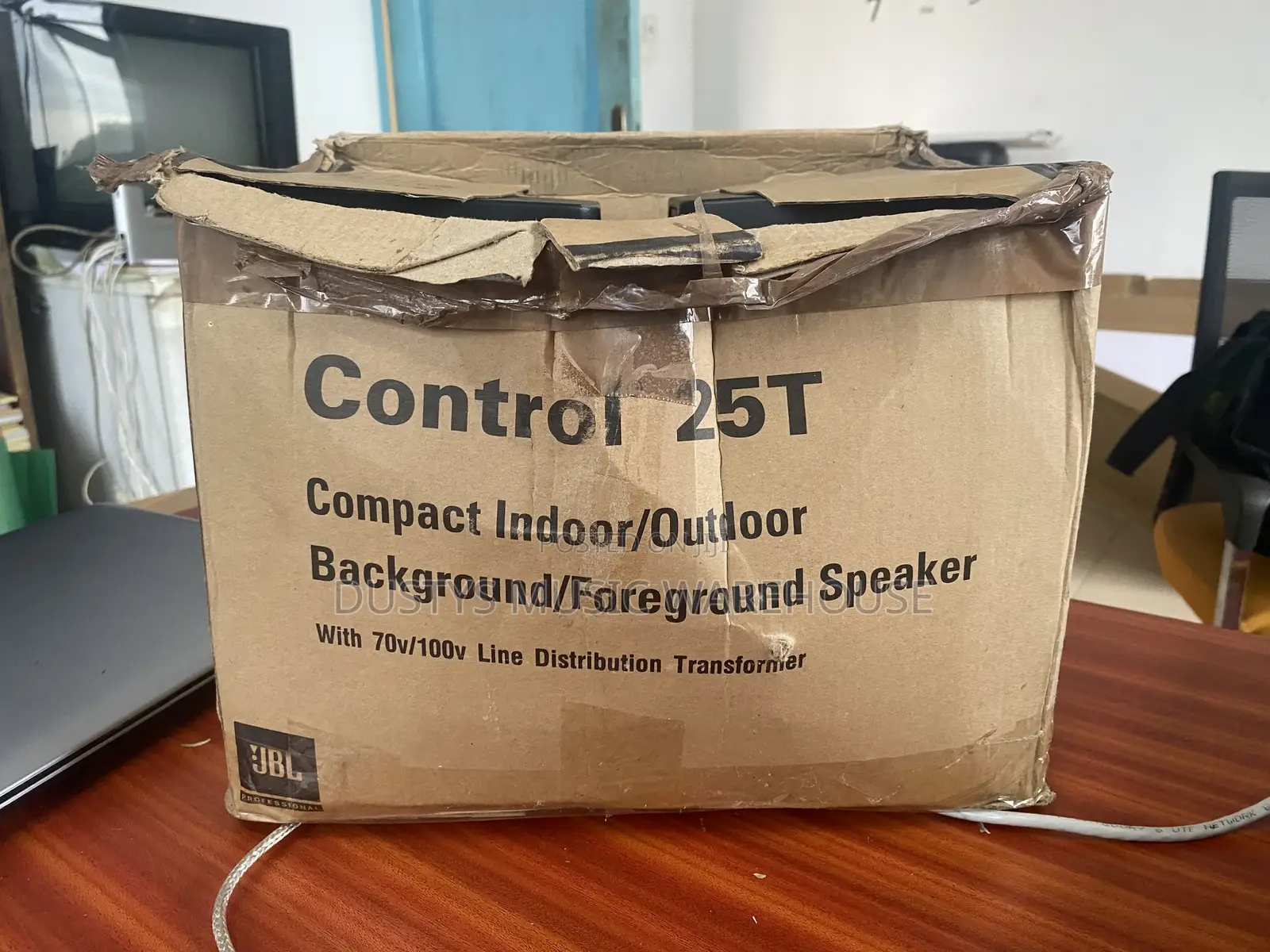 JBL Control 25T