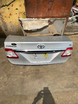 Toyota Corolla 2012 Boot