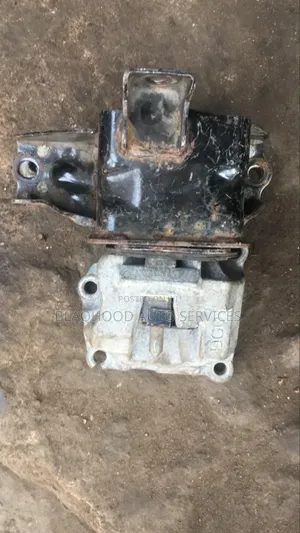 Hyundai Tucson 2016-2020 Gearbox Seat/Mount Available