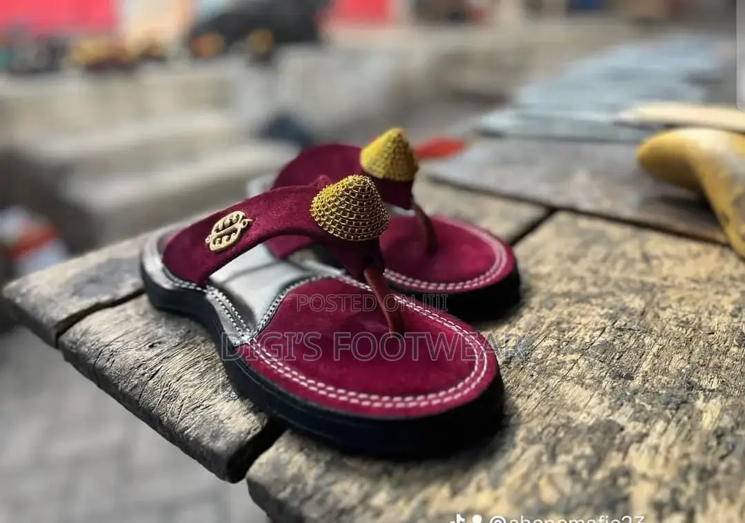 Wine Suede Ahenema/Chawchaw