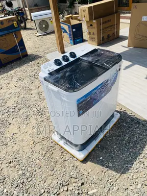 Authentic Midea 7kg Top Load Electric Washing Machine.
