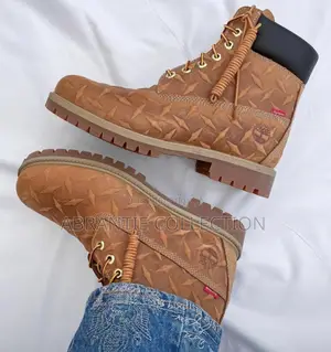 Timberland Boot X Supreme