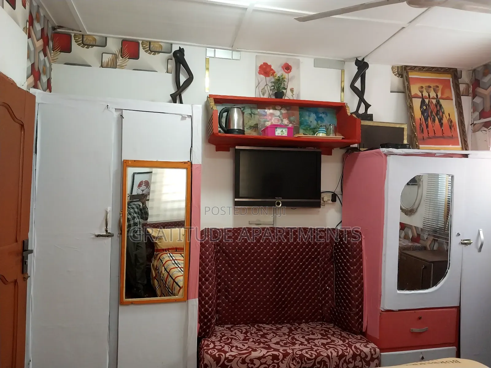 Gratitude Ambassador Suite: 1bdrm Short Stay:Ghc300 Per Day: 2 Guests