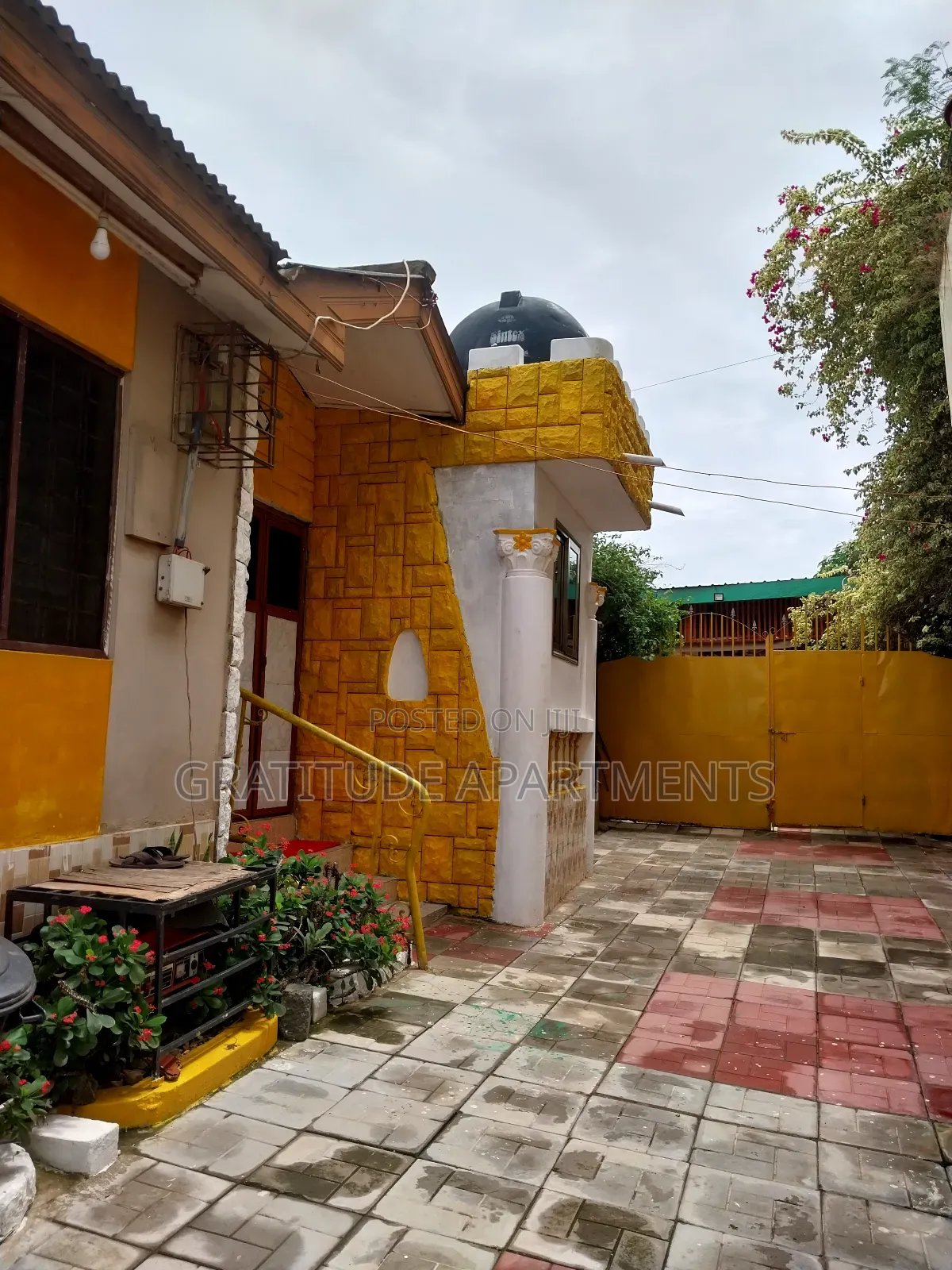 Gratitude Ambassador Suite: 1bdrm Short Stay:Ghc300 Per Day: 2 Guests