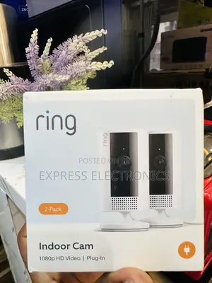 High Quality Sleek Ring Indoor Cam 1080p HD Plug In