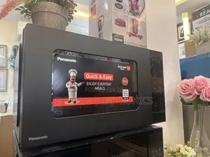 Panasonic 28L Microwave Oven. Black